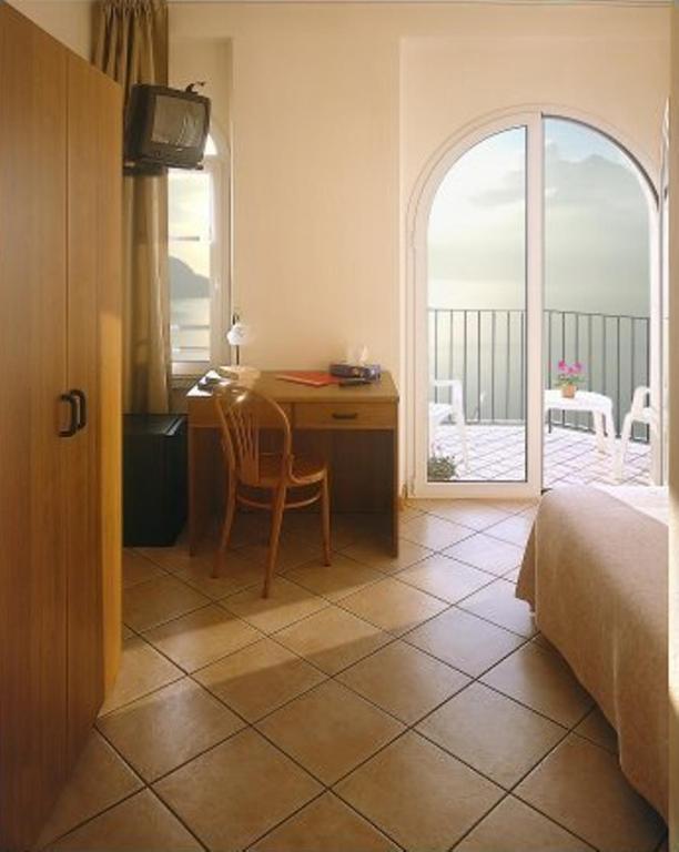 Albergo Eremo Gaudio Varenna Zimmer foto